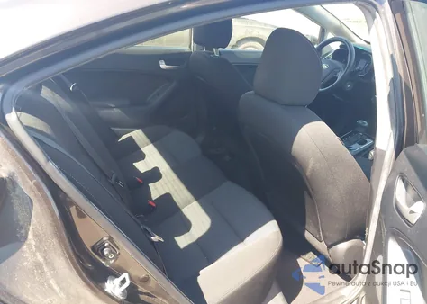 2017 Kia Forte Lx из США, поврежденный, VIN 3KPFK4A7XHE081440